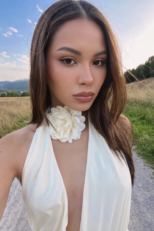 Alyssa Daguisé profile