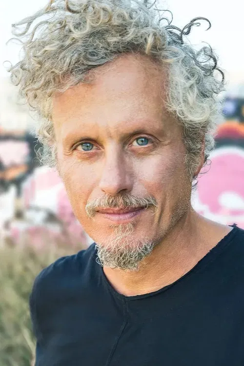 Niccolò Fabi profile