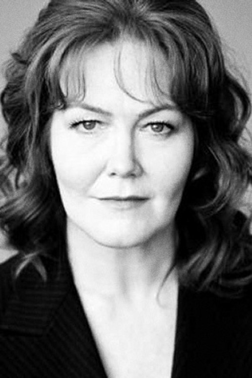 Julie Armstrong profile