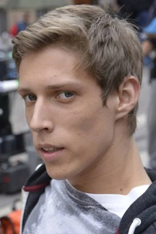 Zoltán Fenyvesi profile