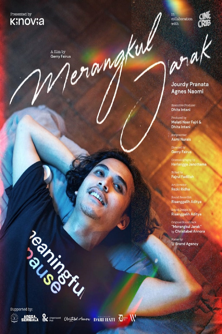 Merangkul Jarak poster background