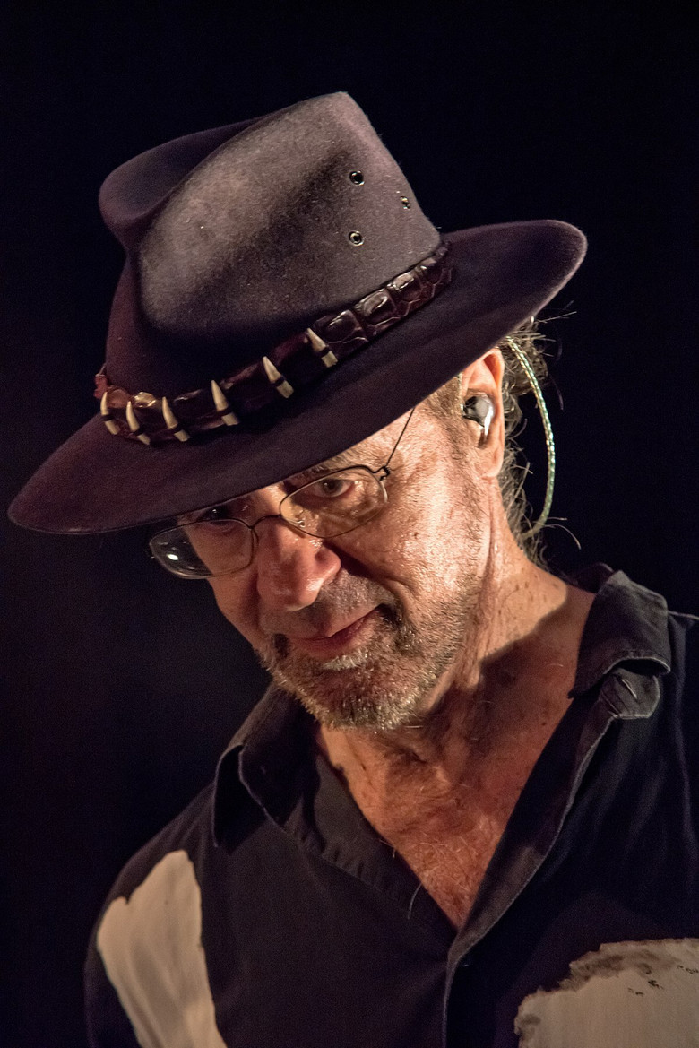 Manfred Mann's Earth Band - Ohne Filter Extra poster background