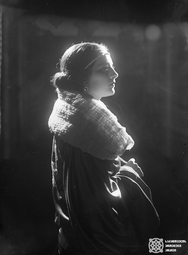 nato vachnadze poster background