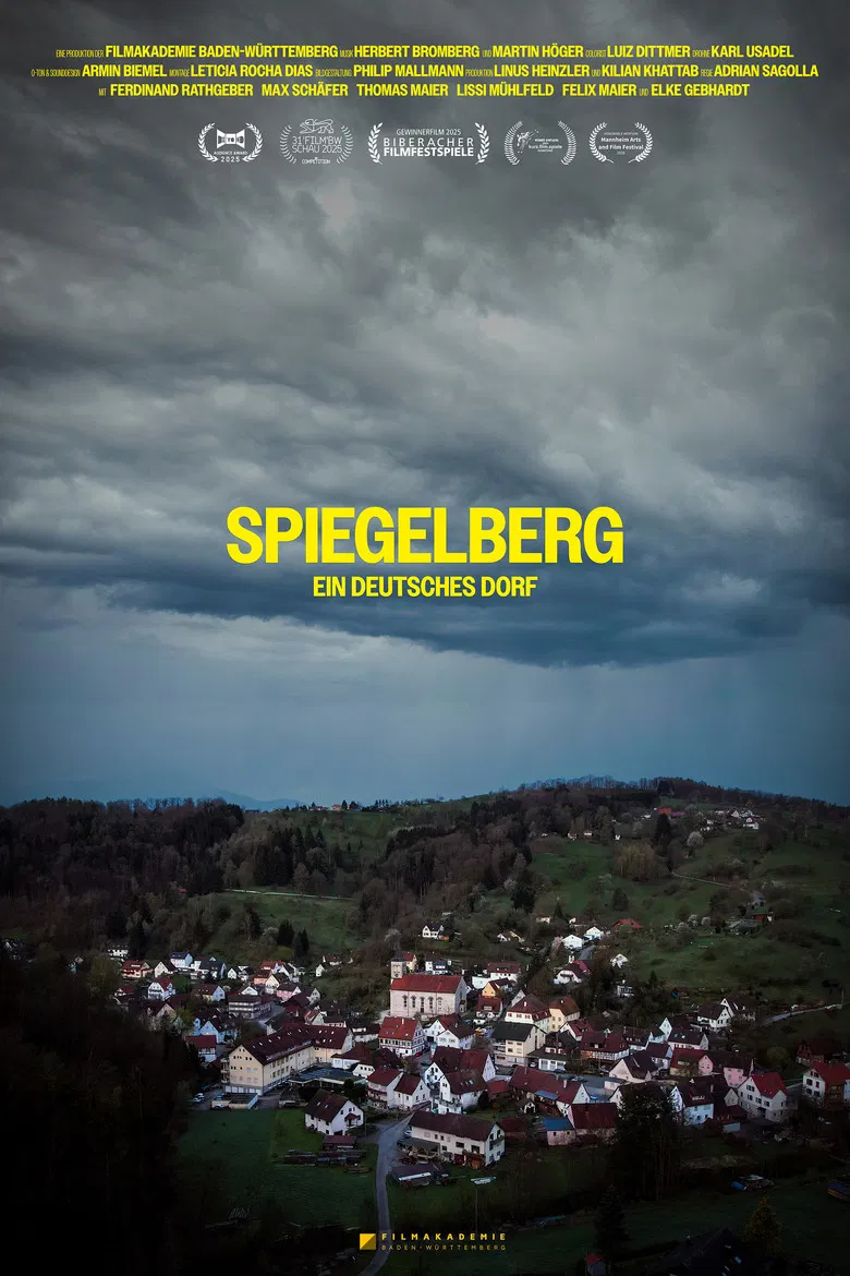 SPIEGELBERG - Ein deutsches Dorf poster background