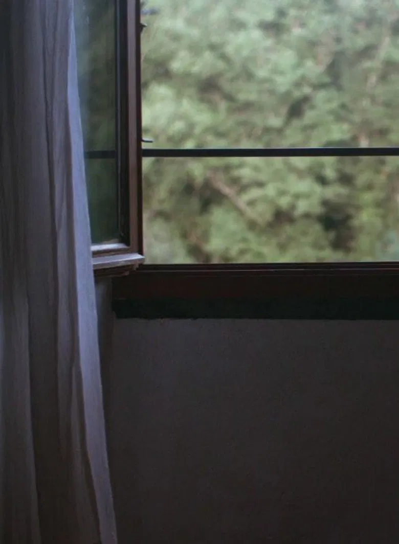 Chez Jean-Claude Rousseau poster background