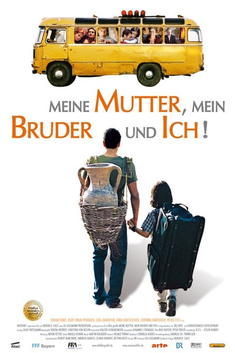 Meine Mutter, mein Bruder und ich! poster background