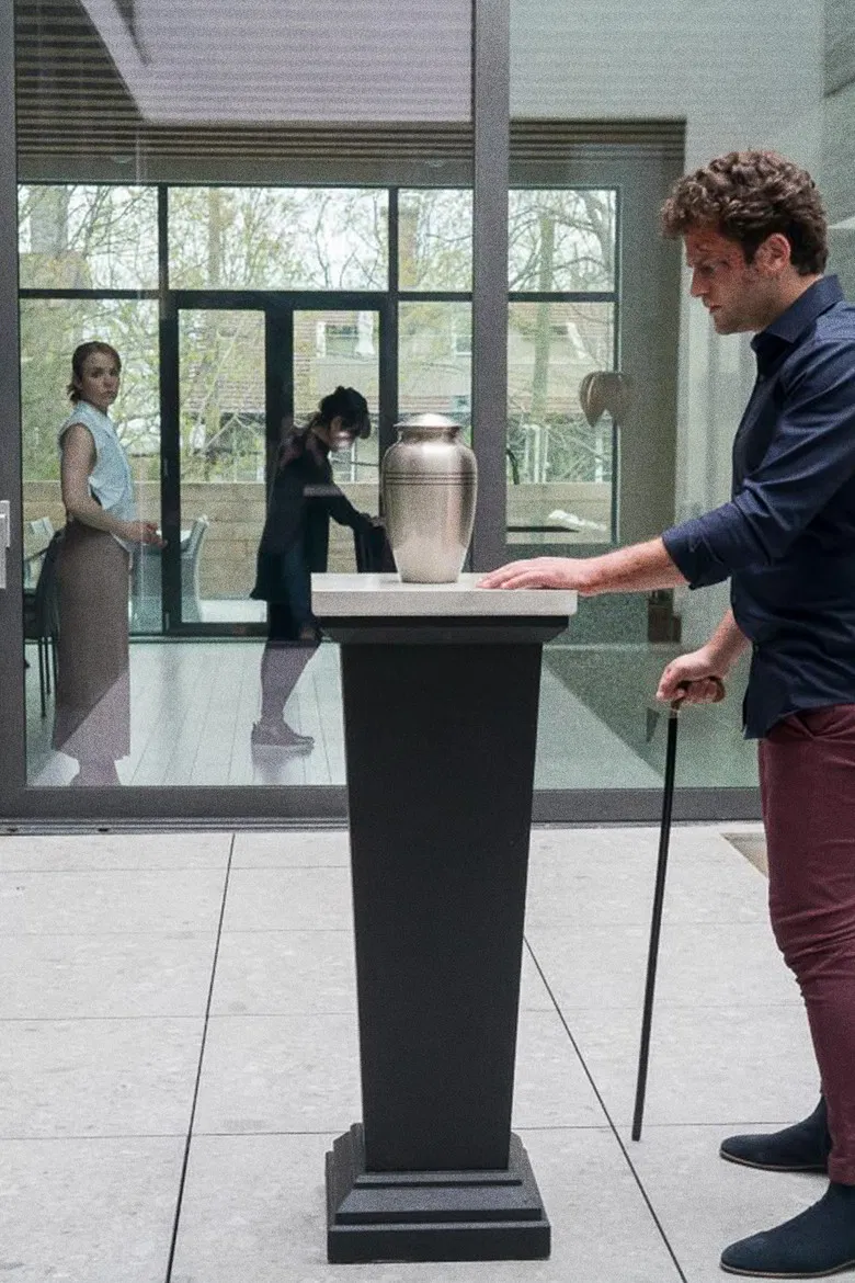 L'éveil du singe poster background