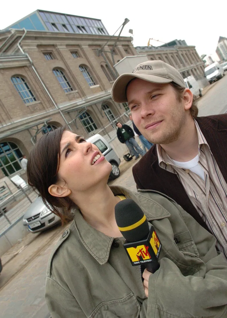 Ulmens Auftrag poster background