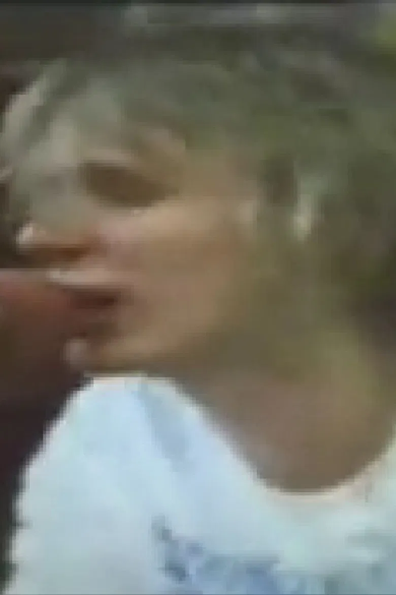 Lähikuvassa: Hassisen Kone poster background