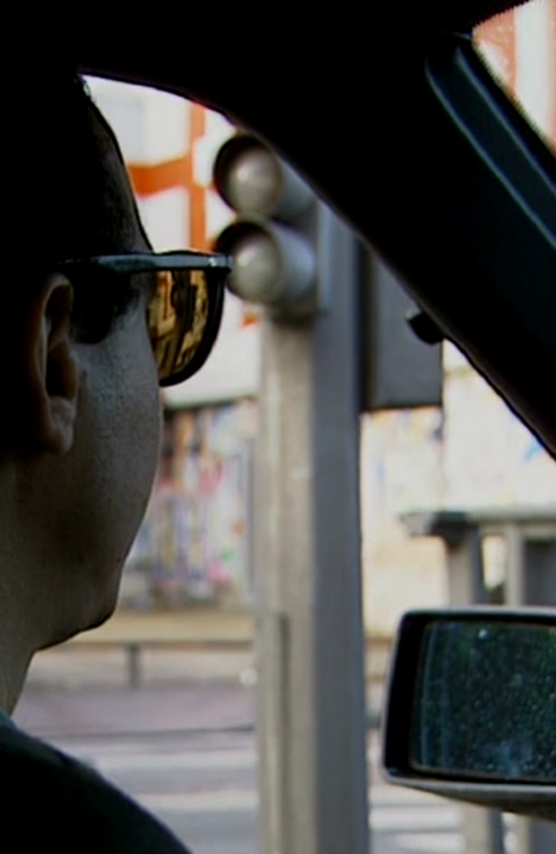 avant après poster background