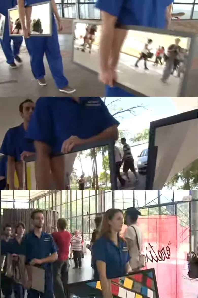 Os Carregadores de espelhos poster background