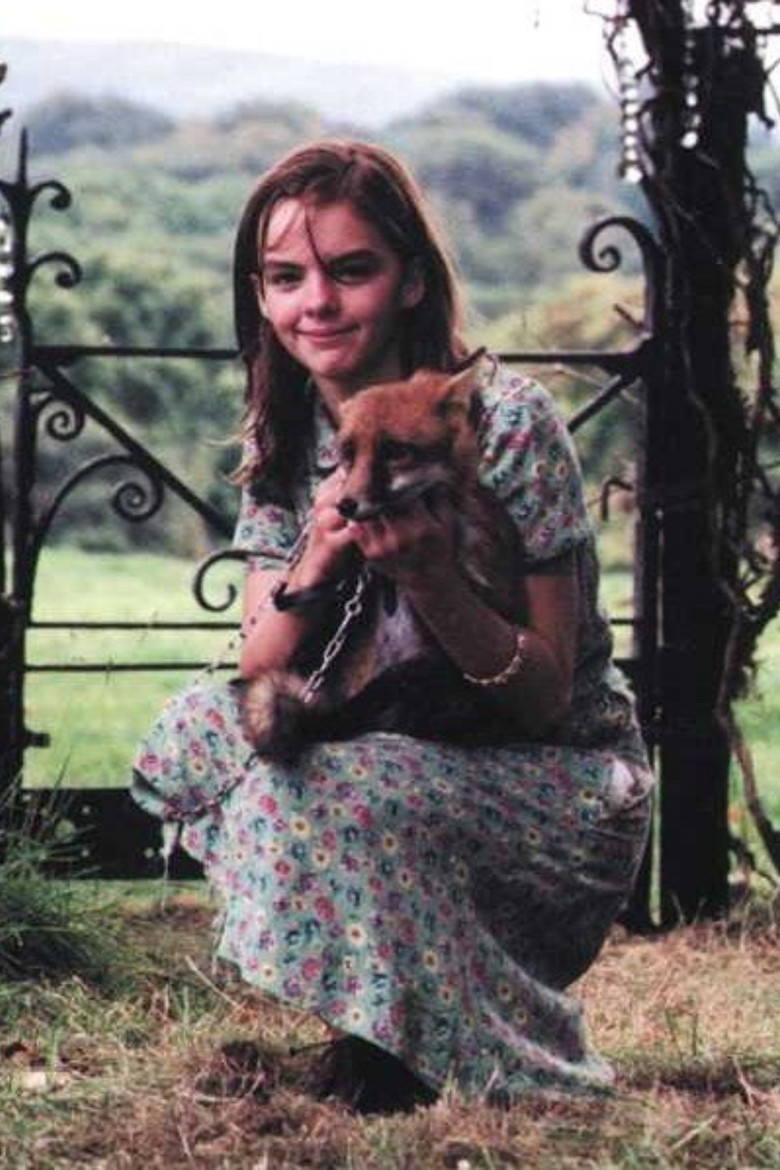 Eldra poster background