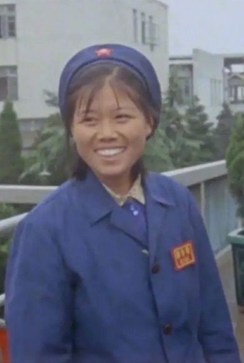 Gui Daò - Sur la voie - Quelques Chinoises nous ont dit poster background