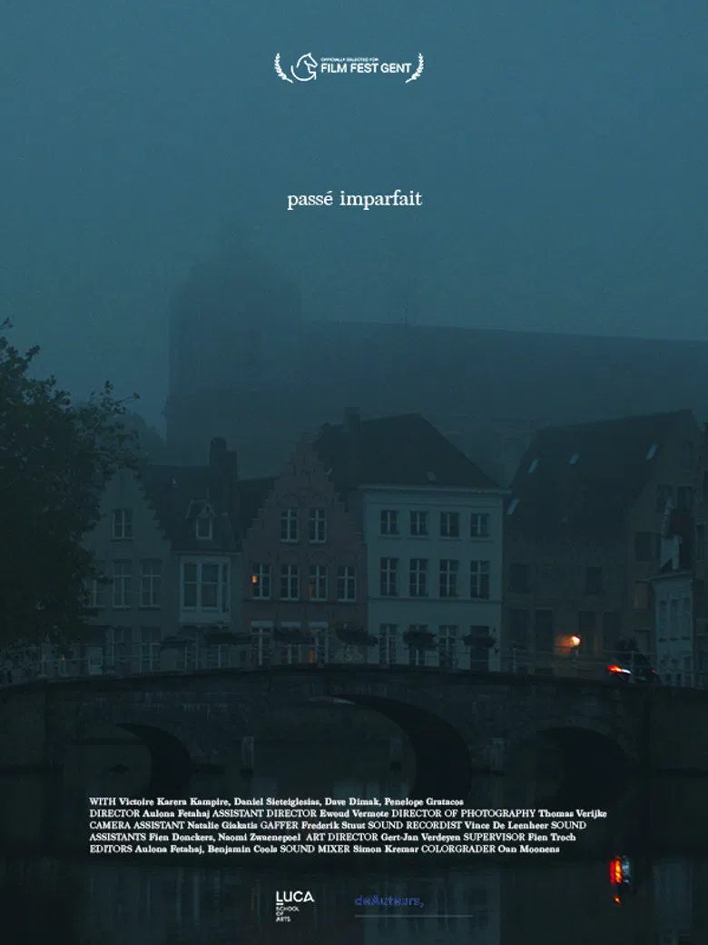 passé imparfait poster background