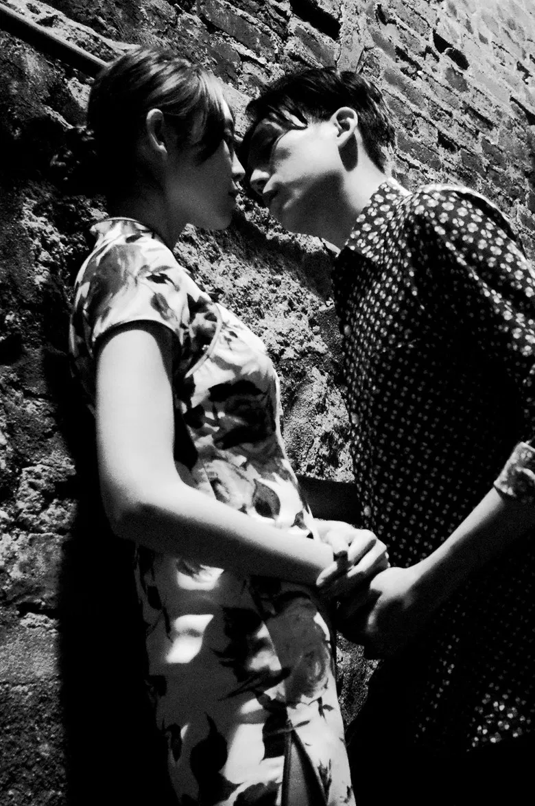 A Summer Ghost Story poster background