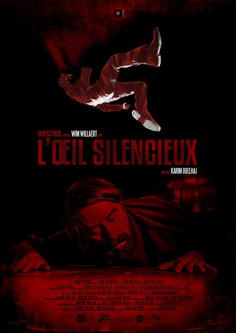 L'Œil silencieux poster background