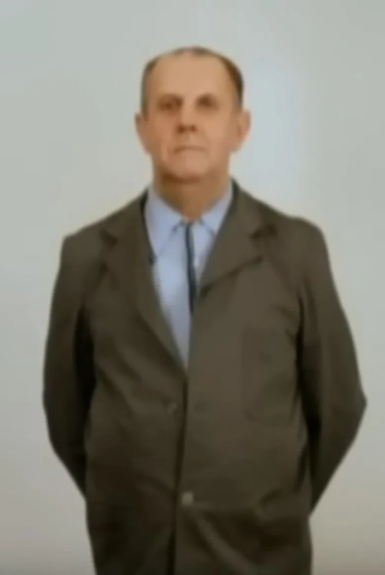 Drei deutsche Mörder. Aufzeichnungen über die Banalität des Bösen poster background