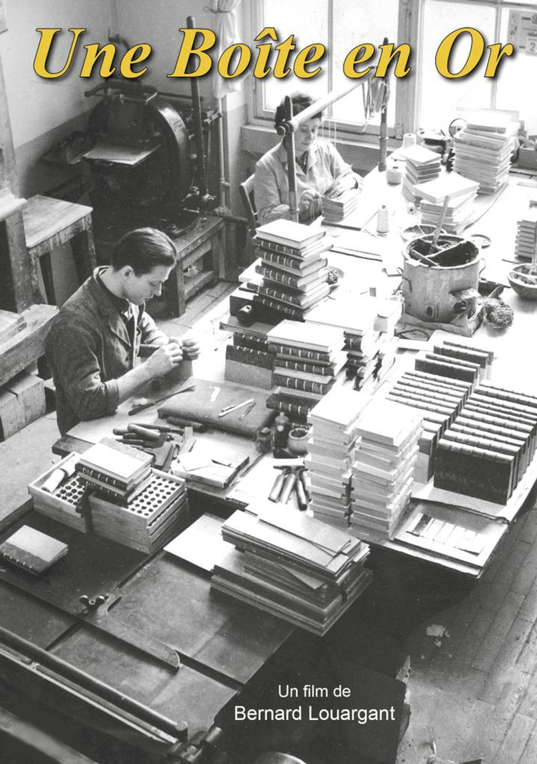 Une boîte en or poster background