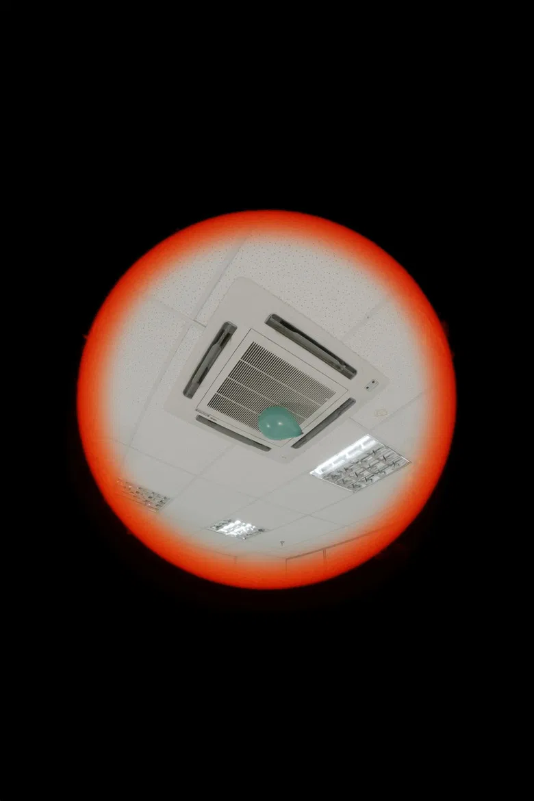 Tela Quente poster background