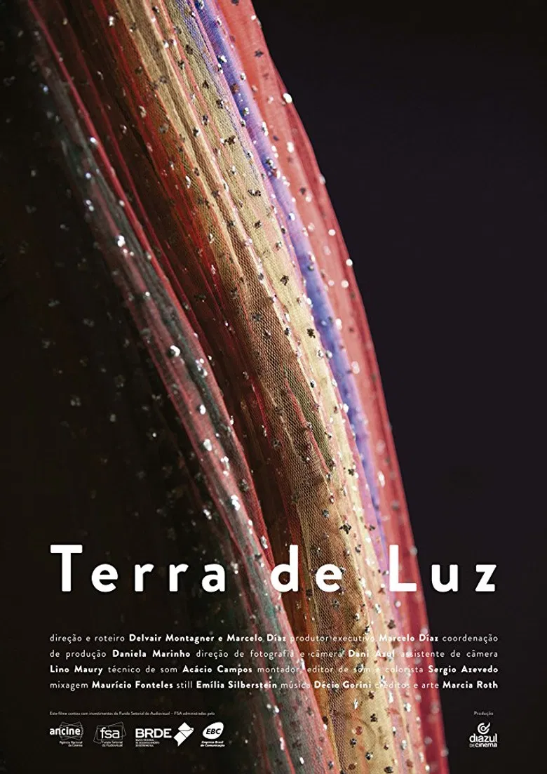 Terra de Luz poster background