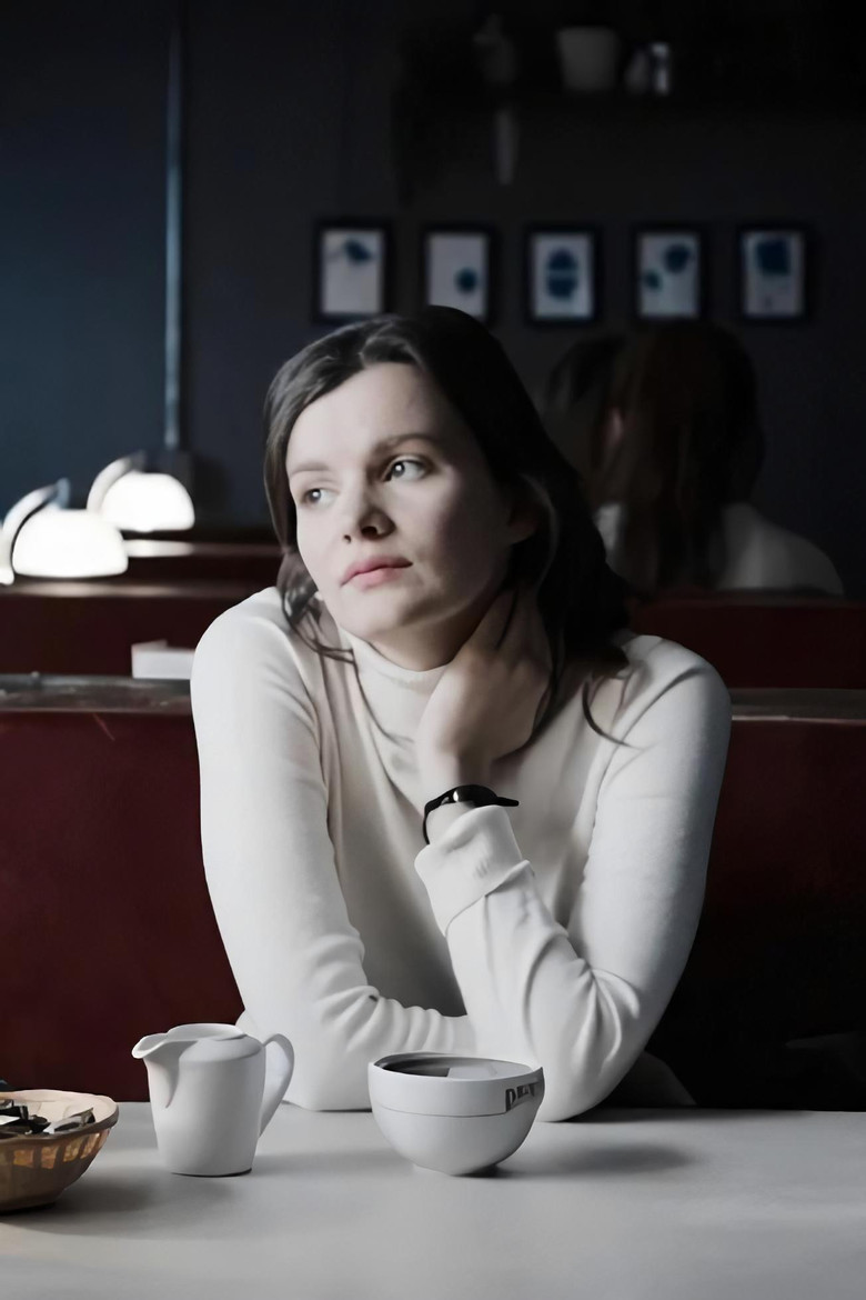 The Arrival poster background