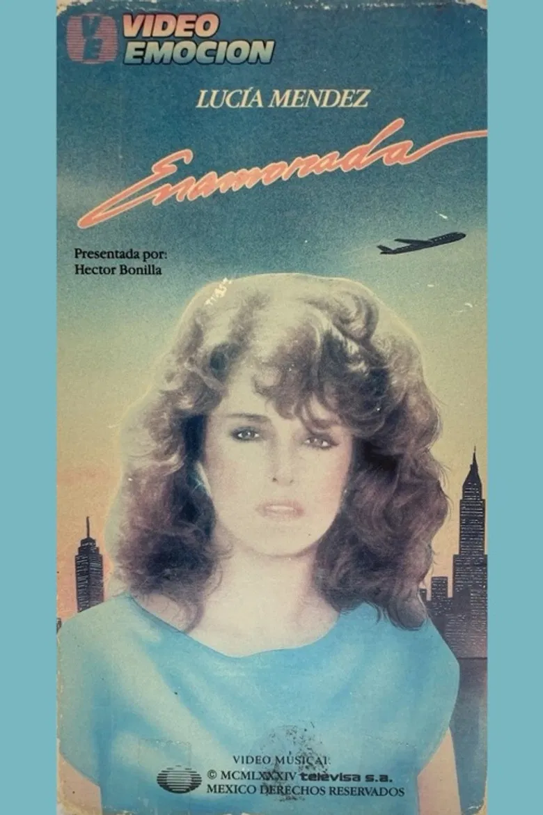 Enamorada poster background