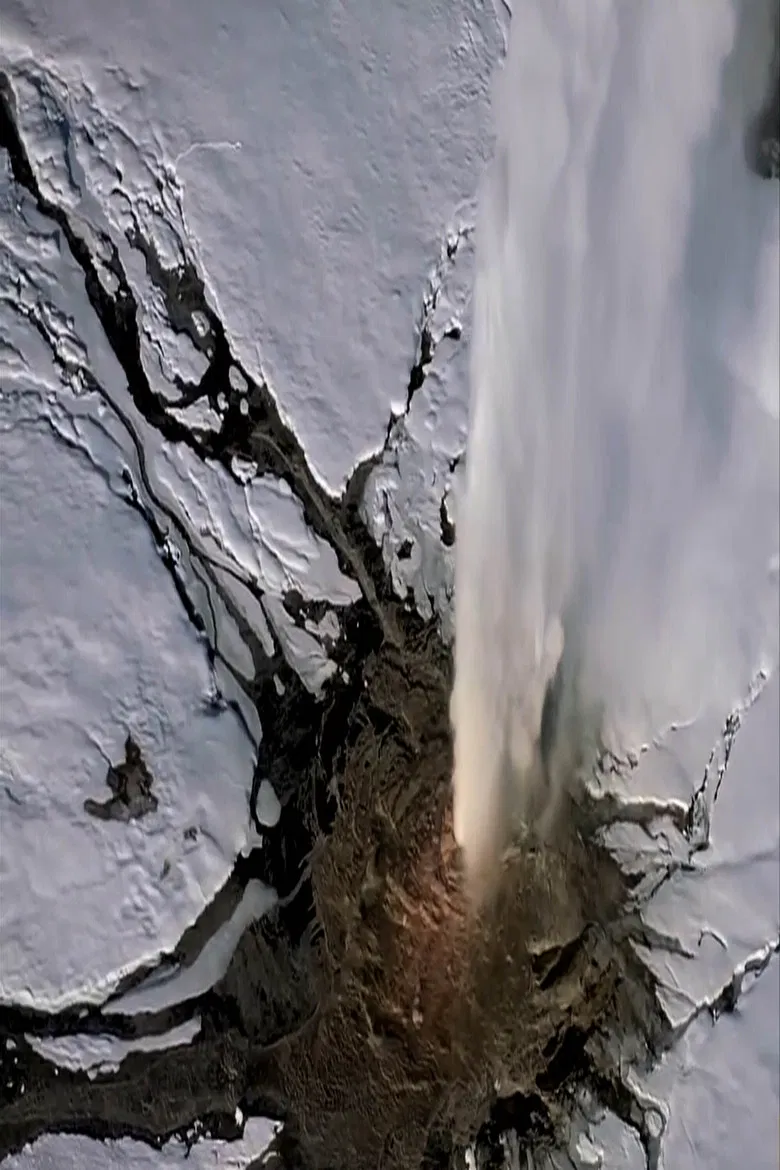 Sem Título # 10: Ao Redor do Amor poster background