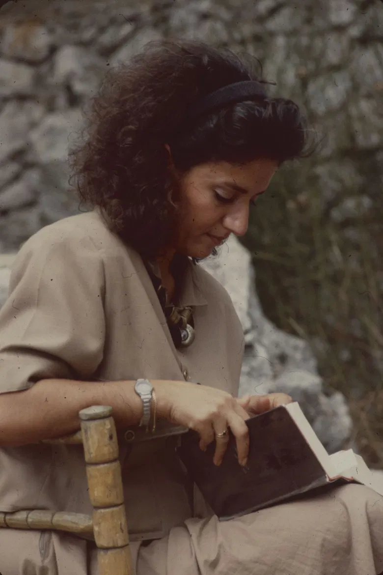 La Tueuse poster background