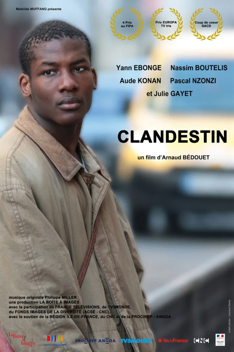 Clandestin poster background