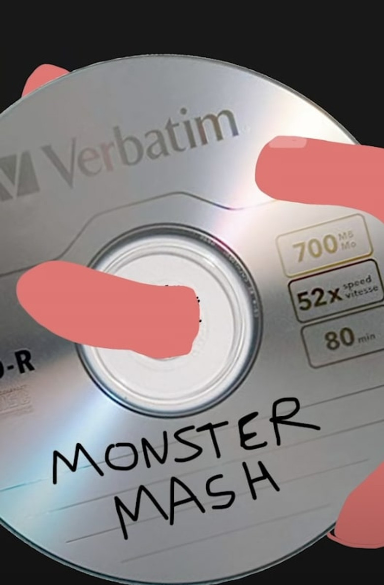 Uber 2: Halloween poster background