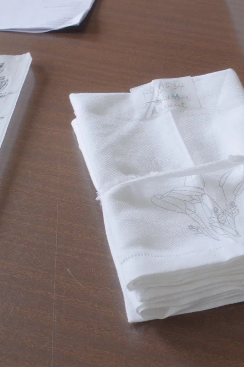 El taller de Ruanda poster background