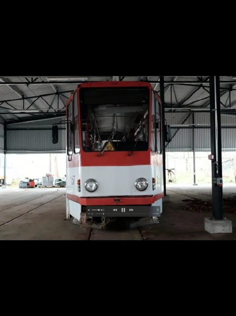 Home(sick)ness poster background