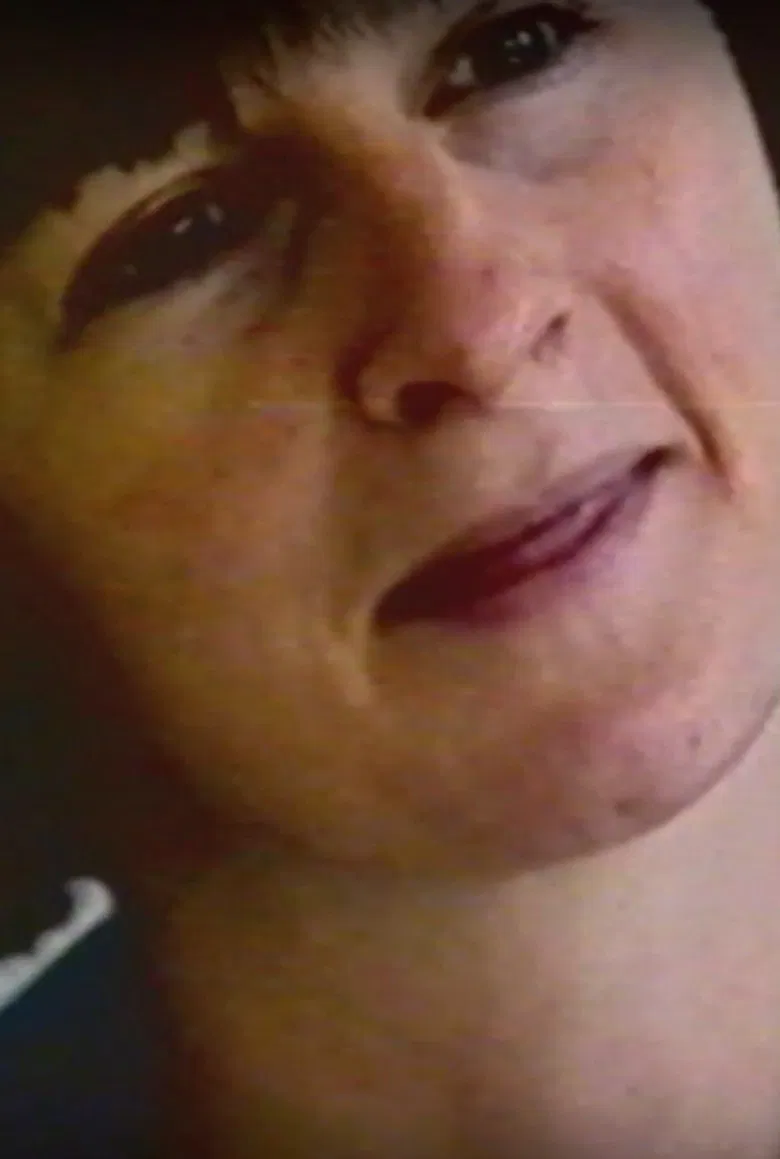 Le portrait de Pauline poster background