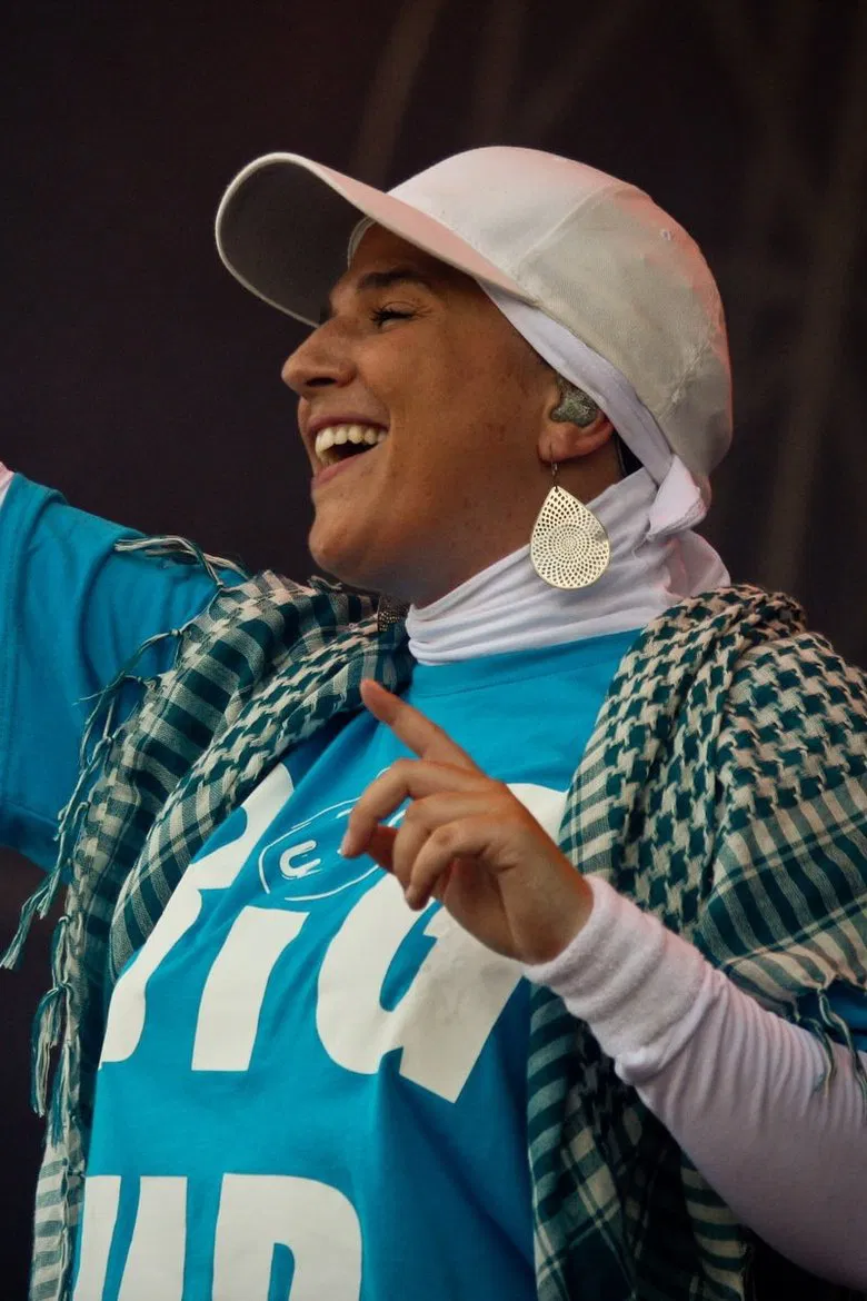 Diam's - Concert aux Francofolies de La Rochelle poster background