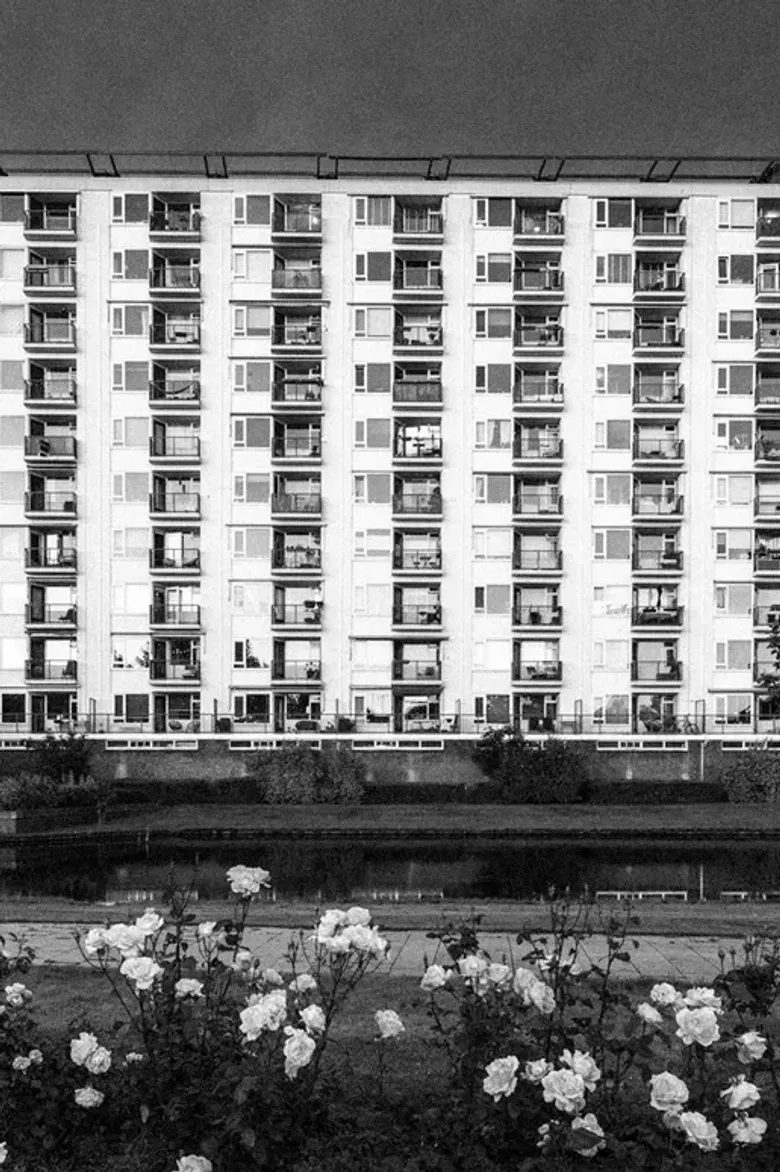 Berichten uit de Hunkerbunker poster background