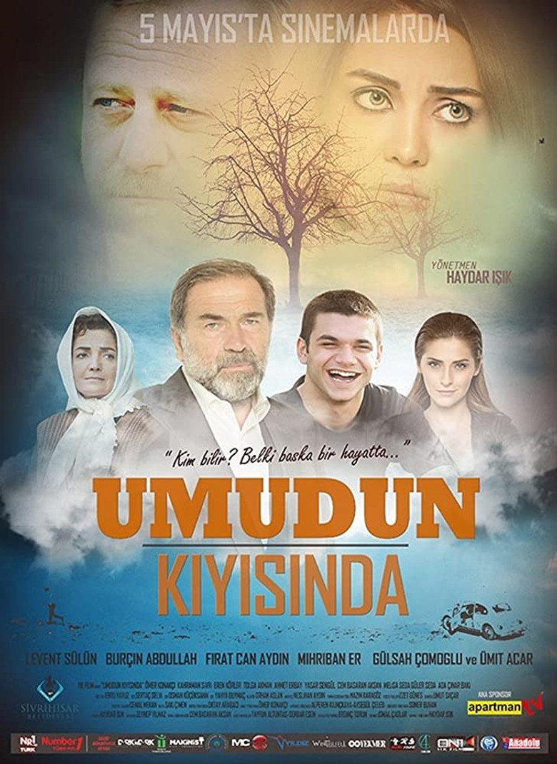 Umudun Kıyısında poster background